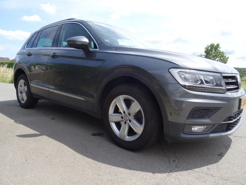 Volkswagen Tiguan 2.0 TSI DSG 4Motion